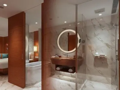 Crowne Plaza By Ihg 5*