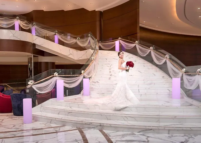 Resort Crowne Plaza By Ihg 5*