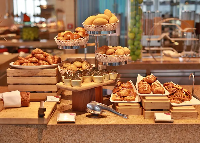 Crowne Plaza By Ihg Resort 5*