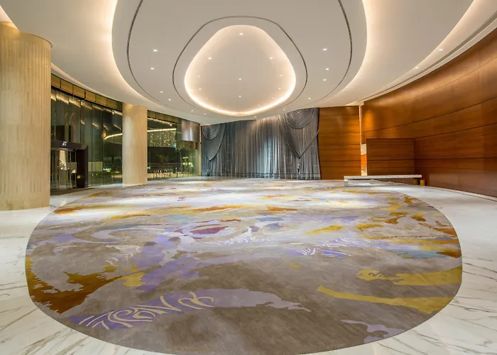Resort Crowne Plaza By Ihg 5*