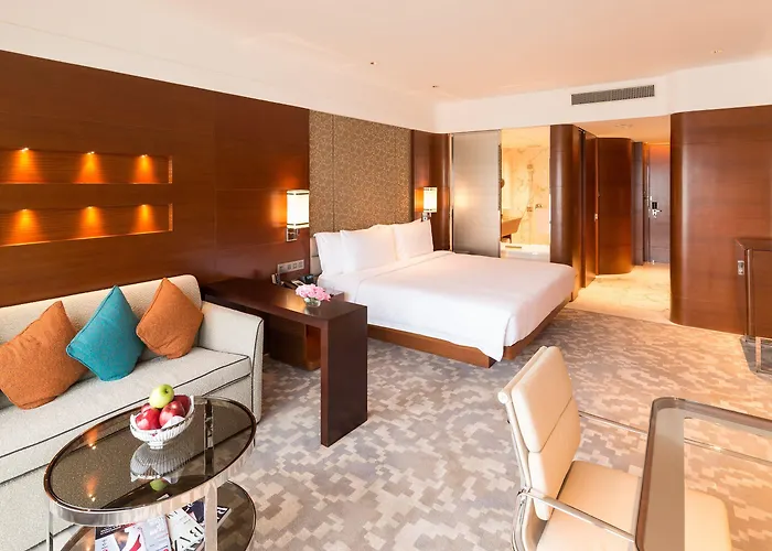 Crowne Plaza By Ihg Resort