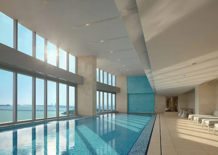 Crowne Plaza By Ihg 5* Macau
