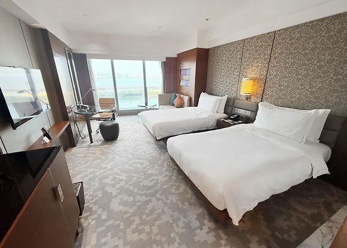 Crowne Plaza By Ihg 5* Macau